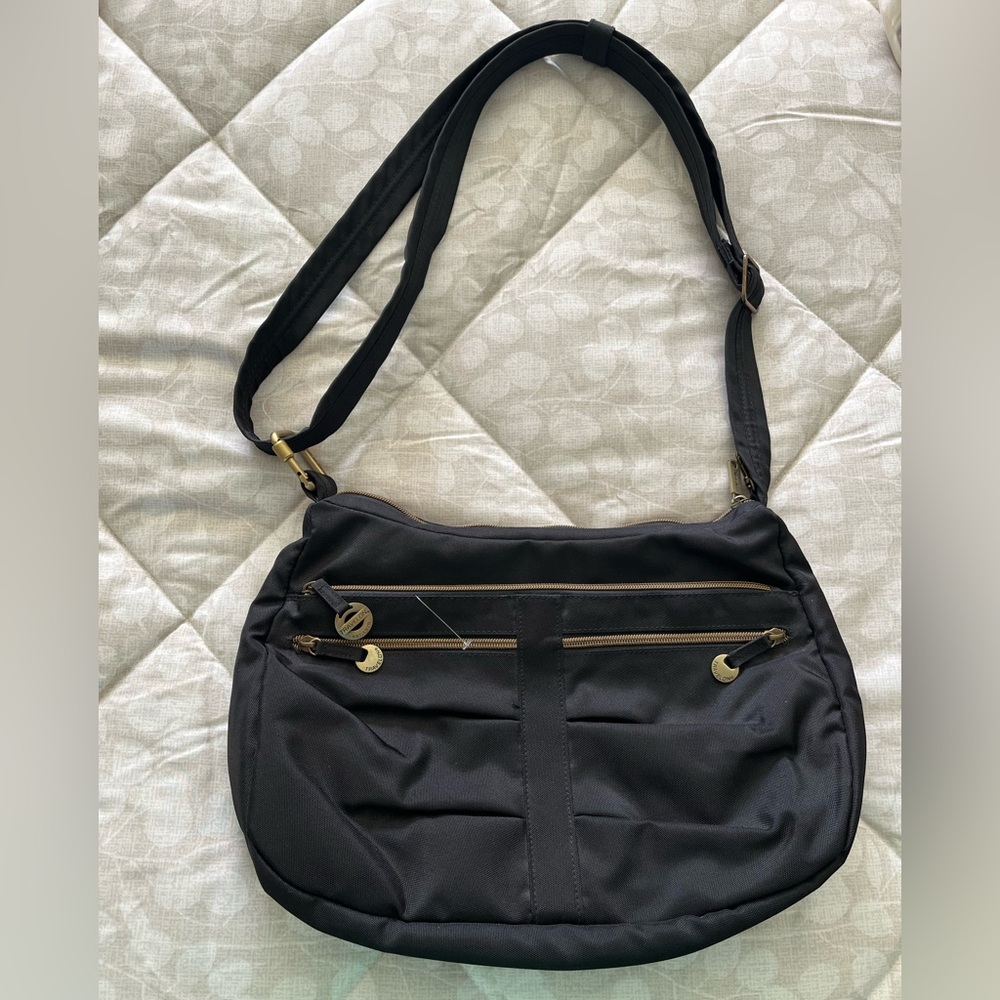 NWOT Travelon Black Crossbody Bag